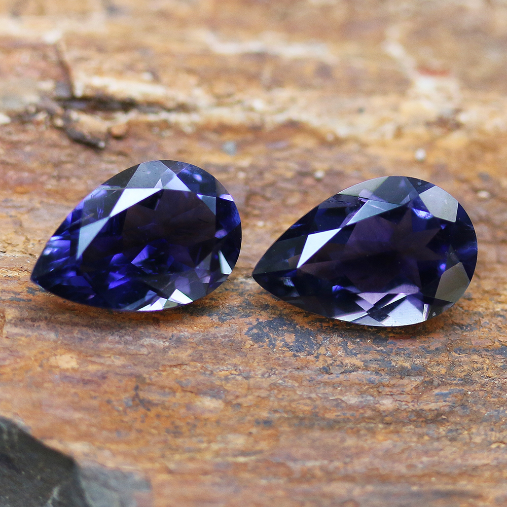 Natural Iolite